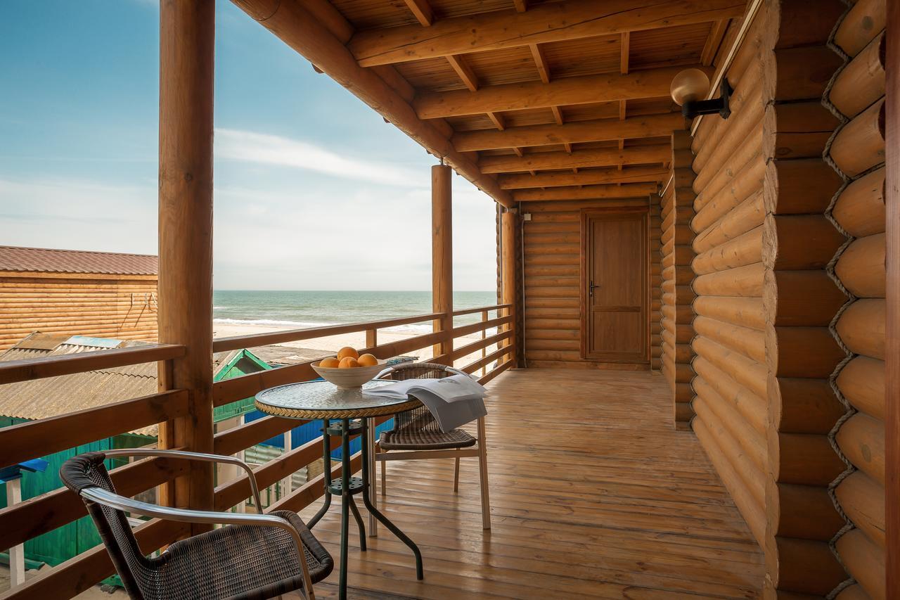 Ensenada Hotel Hrybivka Eksteriør billede
