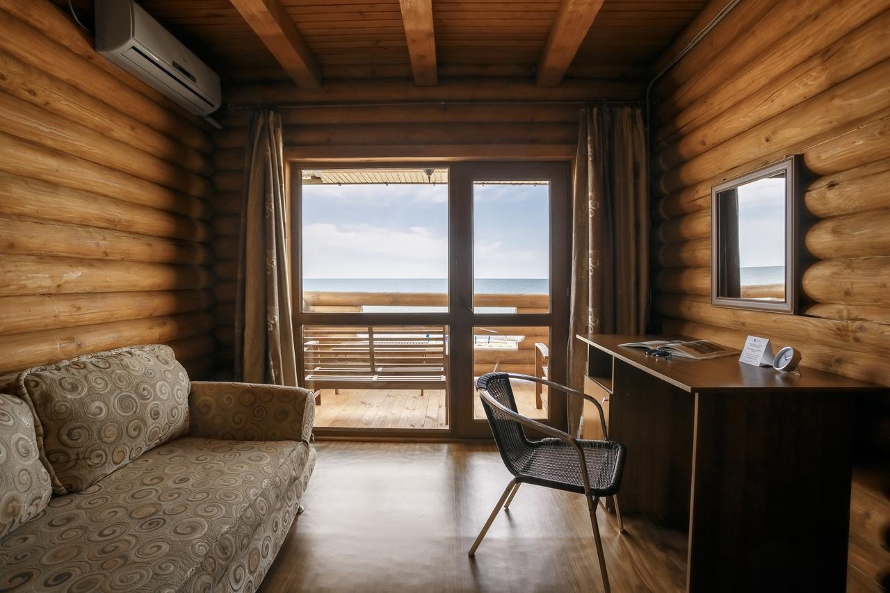 Ensenada Hotel Hrybivka Eksteriør billede
